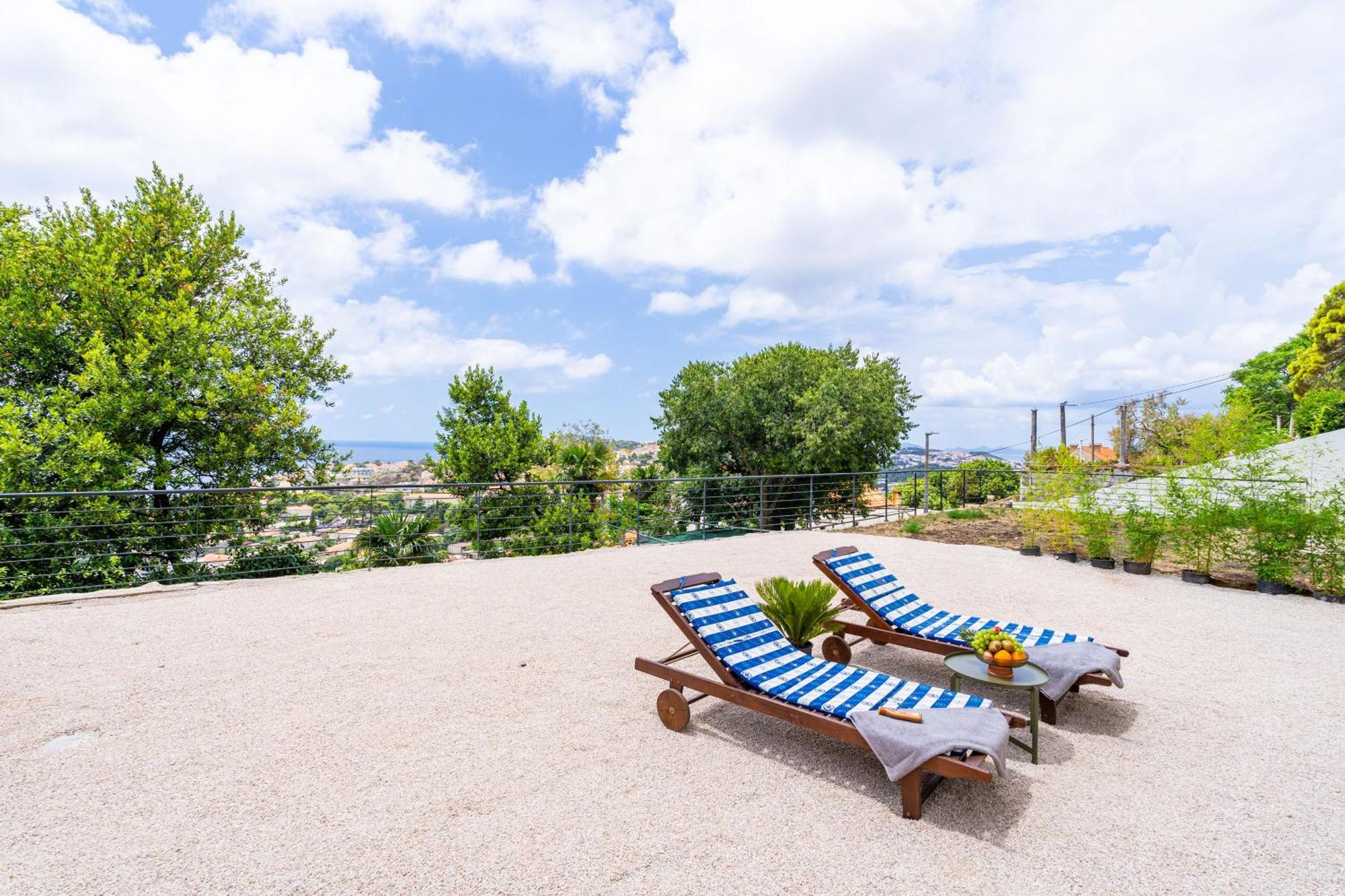 Cortisia Apartment